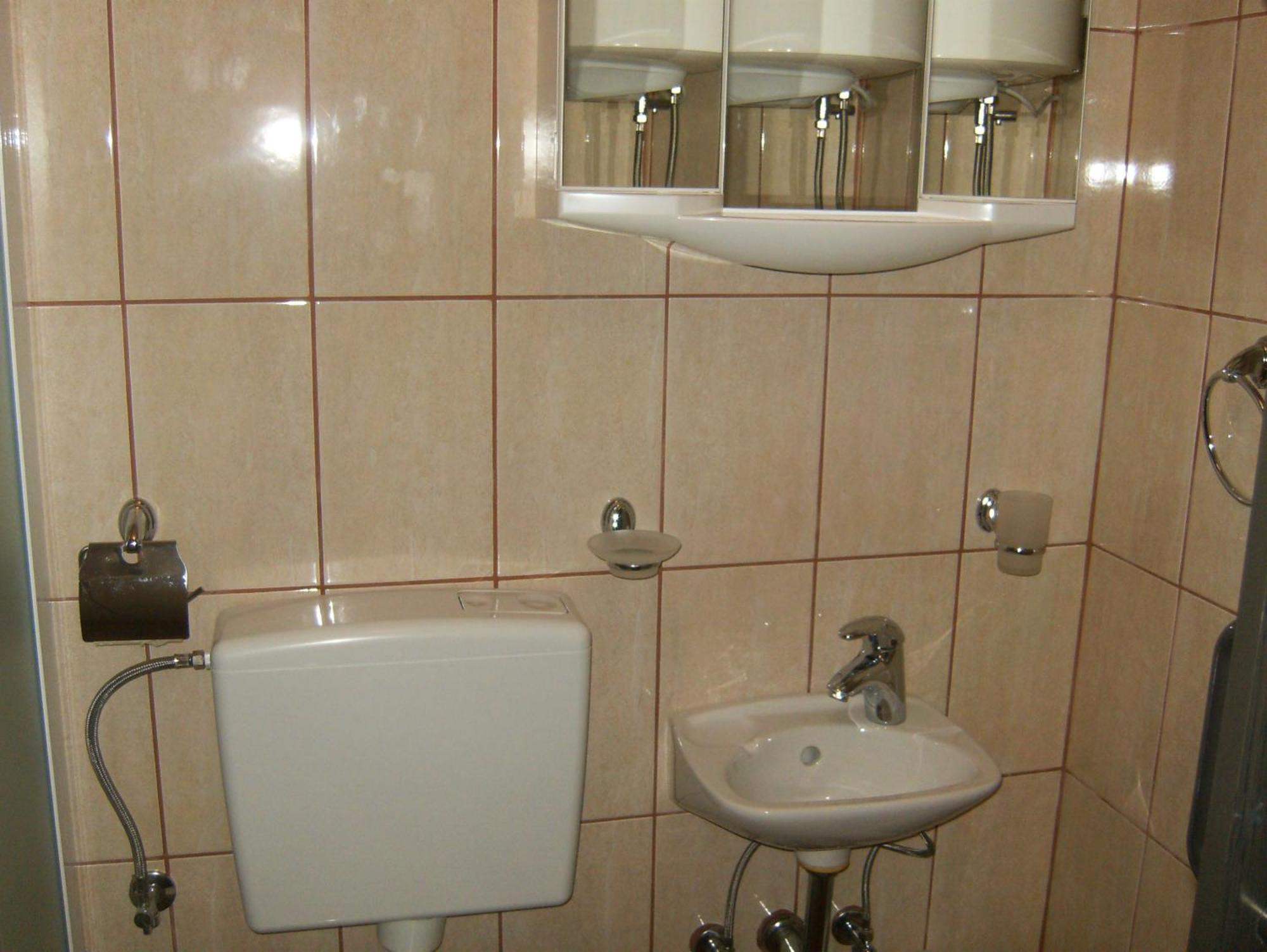 House Drakulic Hotel Korenica Bilik gambar
