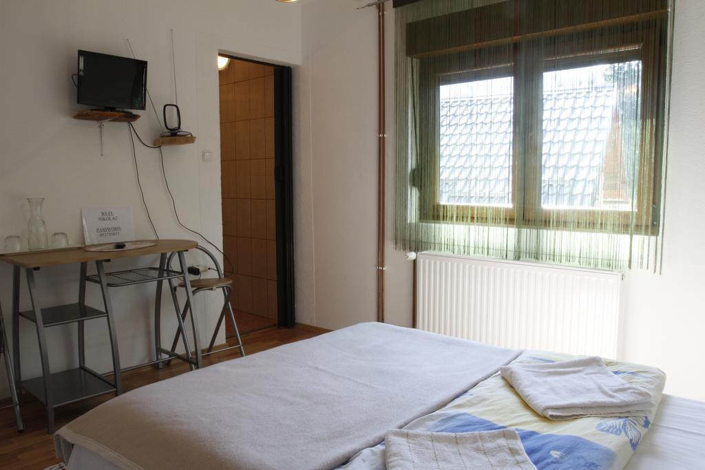 House Drakulic Hotel Korenica Luaran gambar