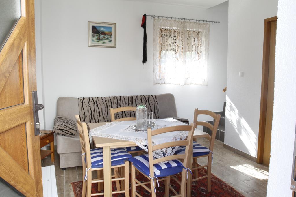 House Drakulic Hotel Korenica Luaran gambar