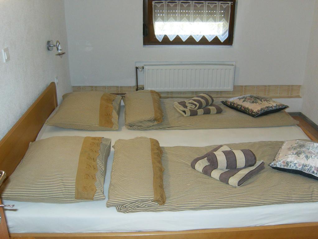 House Drakulic Hotel Korenica Luaran gambar